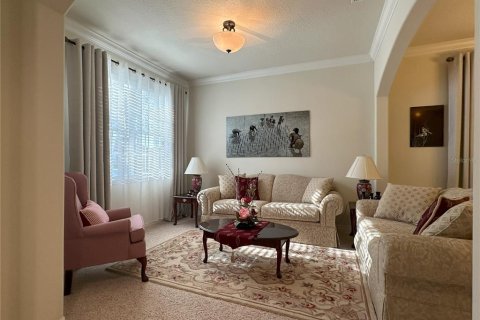 House in Lutz, Florida 4 bedrooms, 243.22 sq.m. № 1776786 - photo 4