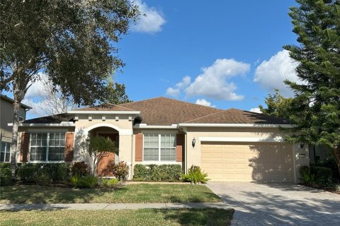 House in Lutz, Florida 4 bedrooms, 243.22 sq.m. № 1776786 - photo 1