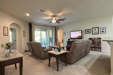 House in Lutz, Florida 4 bedrooms, 243.22 sq.m. № 1776786 - photo 18