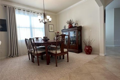House in Lutz, Florida 4 bedrooms, 243.22 sq.m. № 1776786 - photo 7