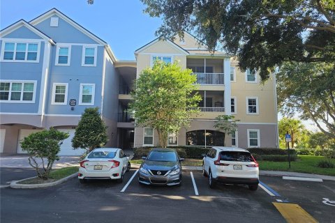 Condominio en venta en Orlando, Florida, 3 dormitorios, 117.06 m2 № 1800633 - foto 2