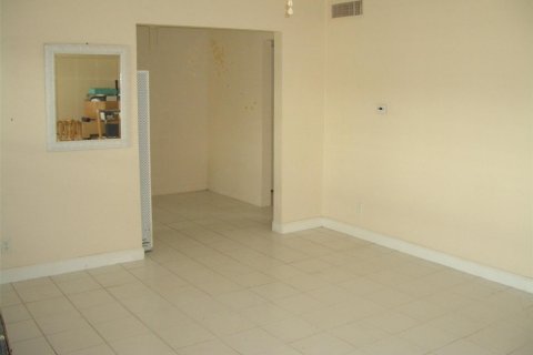 Condo in Lighthouse Point, Florida, 1 bedroom № 2083417 - photo 8