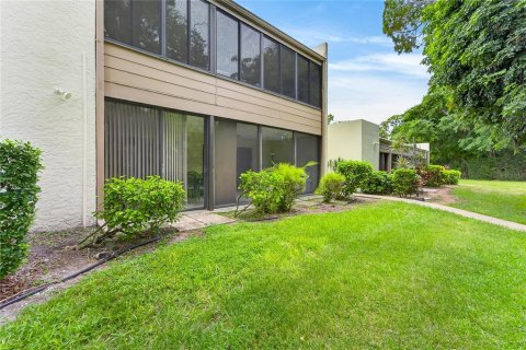 Condo in Bradenton, Florida, 2 bedrooms № 2217173 - photo 15