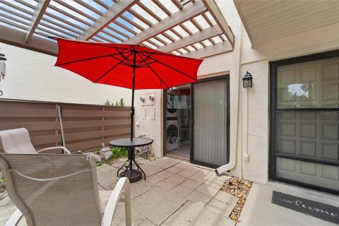 Condo in Bradenton, Florida, 2 bedrooms № 2217173 - photo 9