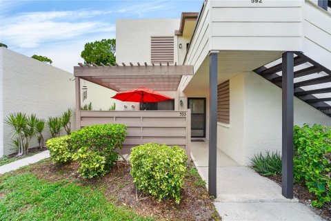 Condo in Bradenton, Florida, 2 bedrooms № 2217173 - photo 5