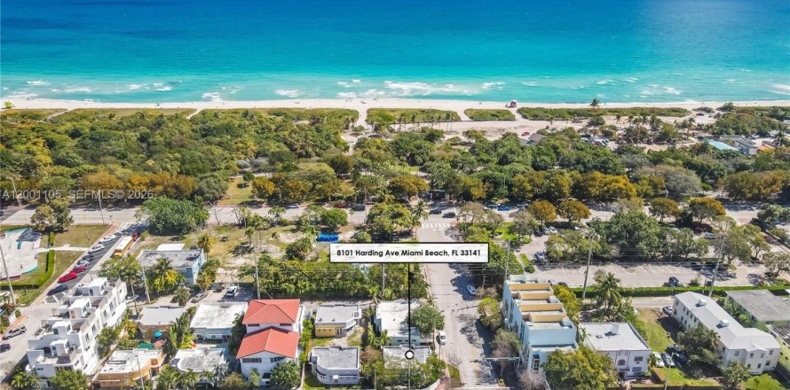 Villa ou maison à Miami Beach, Floride 2 chambres, 82.87 m2 № 2170217