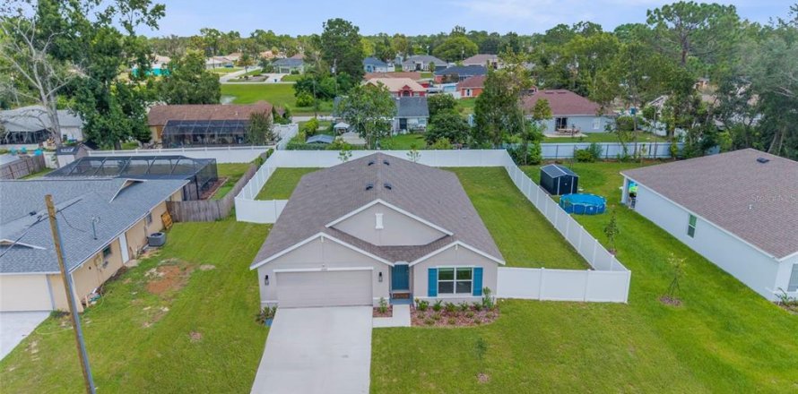 Casa en Spring Hill, Florida 4 dormitorios, 169.83 m2 № 1886230