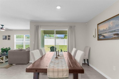 Casa en venta en Spring Hill, Florida, 4 dormitorios, 169.83 m2 № 1886230 - foto 9
