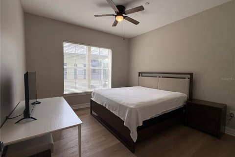 Condo in Celebration, Florida, 2 bedrooms  № 2394324 - photo 21