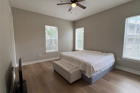 Condo in Celebration, Florida, 2 bedrooms  № 2394324 - photo 18