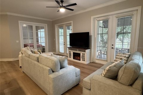 Condo in Celebration, Florida, 2 bedrooms  № 2394324 - photo 6