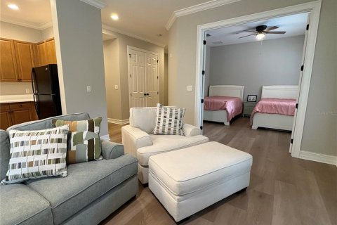 Condo in Celebration, Florida, 2 bedrooms  № 2394324 - photo 8