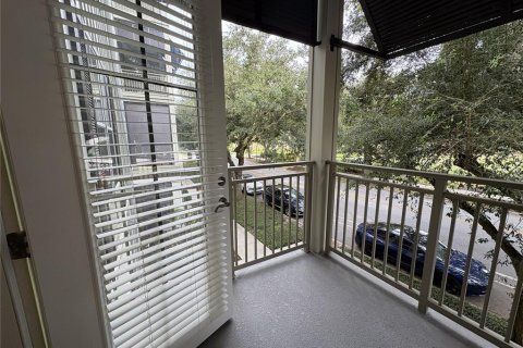 Condo in Celebration, Florida, 2 bedrooms  № 2394324 - photo 25