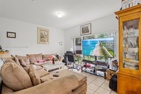 House in Homestead, Florida 4 bedrooms, 163.69 sq.m. № 1830269 - photo 9