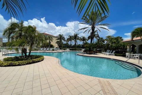 Condominio en alquiler en St. Lucie, Florida, 2 dormitorios, 184.78 m2 № 2281194 - foto 30