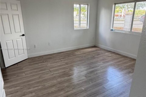 Condominio en Homestead, Florida, 3 dormitorios  № 2063381