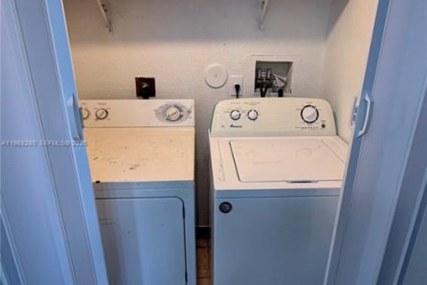 Condominio en alquiler en Homestead, Florida, 3 dormitorios, 104.61 m2 № 2063381 - foto 13