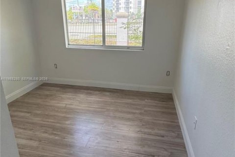 Condominio en alquiler en Homestead, Florida, 3 dormitorios, 104.61 m2 № 2063381 - foto 9