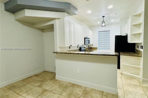 Copropriété à louer à Miramar, Floride: 3 chambres, 132.48 m2 № 2090302 - photo 11