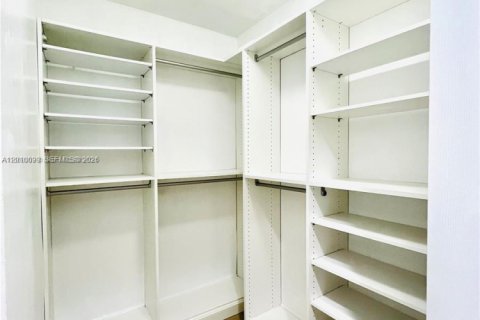 Copropriété à louer à Miramar, Floride: 3 chambres, 132.48 m2 № 2090302 - photo 13