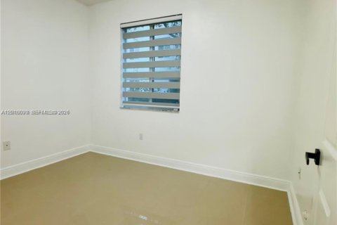 Copropriété à louer à Miramar, Floride: 3 chambres, 132.48 m2 № 2090302 - photo 28