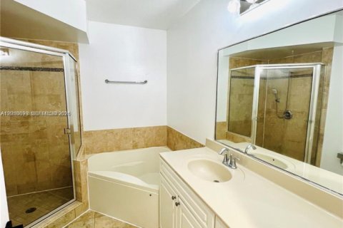Copropriété à louer à Miramar, Floride: 3 chambres, 132.48 m2 № 2090302 - photo 14