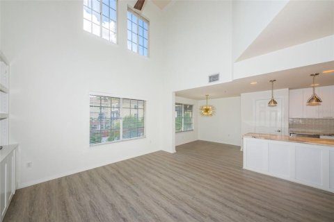 Copropriété à louer à Tampa, Floride: 3 chambres, 177.16 m2 № 2388116 - photo 7