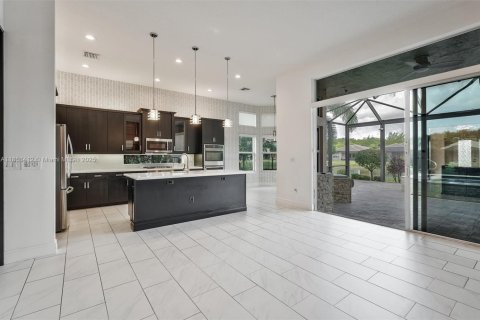 Villa ou maison à vendre à Boynton Beach, Floride: 3 chambres, 221.01 m2 № 1875566 - photo 16