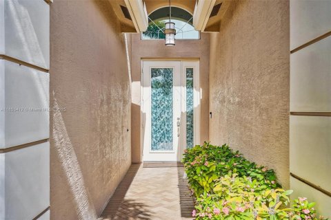 Villa ou maison à vendre à Boynton Beach, Floride: 3 chambres, 221.01 m2 № 1875566 - photo 5