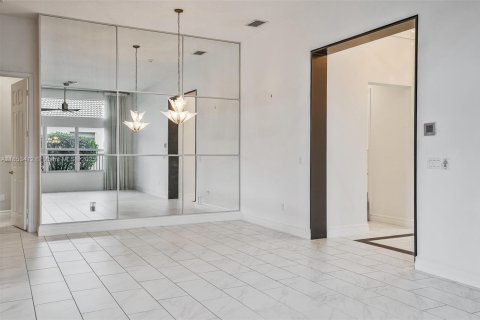 Villa ou maison à vendre à Boynton Beach, Floride: 3 chambres, 221.01 m2 № 1875566 - photo 11