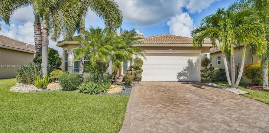 Villa ou maison à Boynton Beach, Floride 3 chambres, 221.01 m2 № 1875566