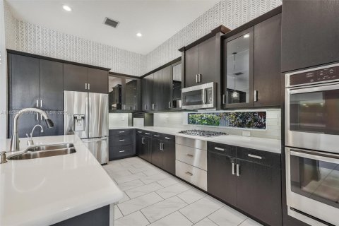 Villa ou maison à vendre à Boynton Beach, Floride: 3 chambres, 221.01 m2 № 1875566 - photo 19