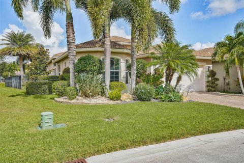 Villa ou maison à vendre à Boynton Beach, Floride: 3 chambres, 221.01 m2 № 1875566 - photo 4