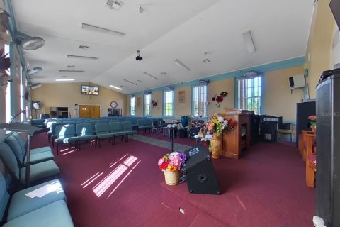 Commercial property in Tampa, Florida 468.23 sq.m. № 1879718 - photo 8
