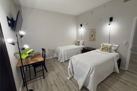Купить кондоминиум в Киссимми, Флорида 8 комнат, 134.24м2, № 2156801 - фото 19