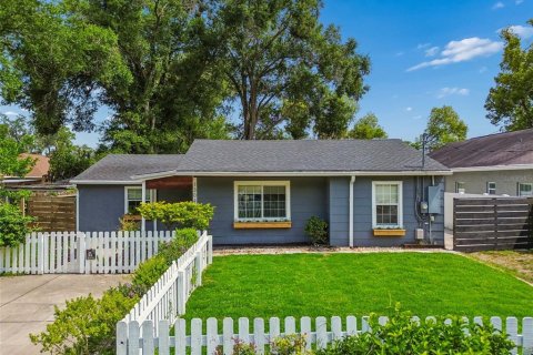 Villa ou maison à Tampa, Floride 3 chambres, 96.53 m2 № 2110829