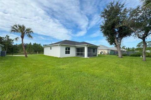 Villa ou maison à vendre à North Port, Floride: 3 chambres, 133.5 m2 № 1904562 - photo 2