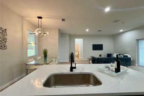 House in Ocala, Florida 4 bedrooms, 152.64 sq.m. № 1885837 - photo 11