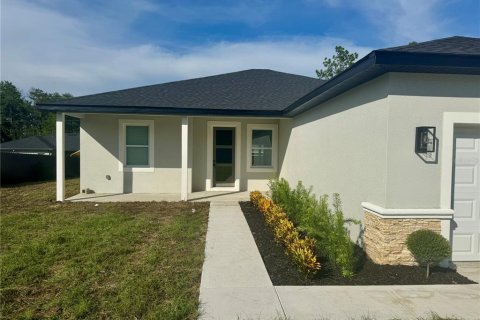 House in Ocala, Florida 4 bedrooms, 152.64 sq.m. № 1885837 - photo 2