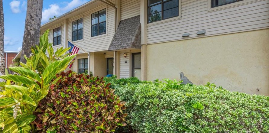 Townhouse in Bradenton, Florida 2 bedrooms, 94.76 sq.m. № 1820839