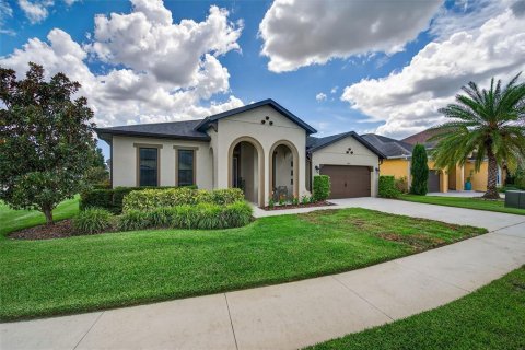 House in Wesley Chapel, Florida 3 bedrooms, 231.79 sq.m. № 1886182 - photo 5