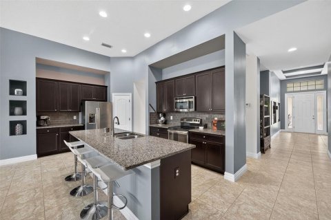 House in Wesley Chapel, Florida 3 bedrooms, 231.79 sq.m. № 1886182 - photo 30