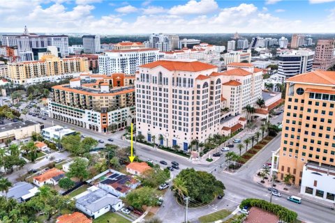 House in Miami, Florida 3 bedrooms, 109.81 sq.m. № 2031841 - photo 30