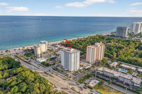 Condominio en Fort Lauderdale, Florida, 2 dormitorios  № 2064125