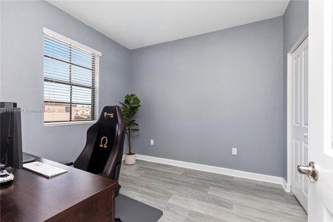 Adosado en venta en Homestead, Florida, 3 dormitorios, 138.24 m2 № 2012211 - foto 28