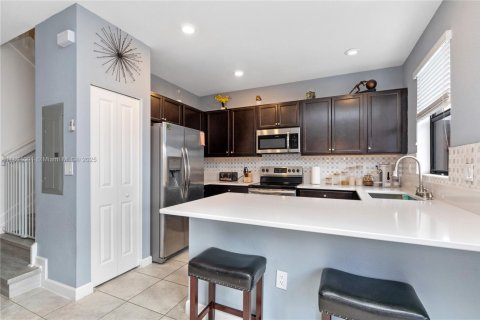 Adosado en venta en Homestead, Florida, 3 dormitorios, 138.24 m2 № 2012211 - foto 12