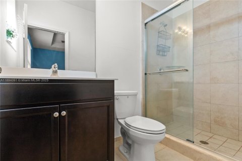 Adosado en venta en Homestead, Florida, 3 dormitorios, 138.24 m2 № 2012211 - foto 22