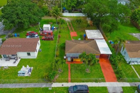 Купить виллу или дом в Вест-Парк, Флорида 3 спальни, 105.54м2, № 2064800 - фото 18