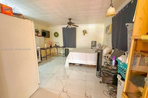 Купить виллу или дом в Вест-Парк, Флорида 3 спальни, 105.54м2, № 2064800 - фото 14