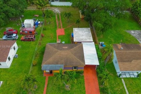 Купить виллу или дом в Вест-Парк, Флорида 3 спальни, 105.54м2, № 2064800 - фото 11